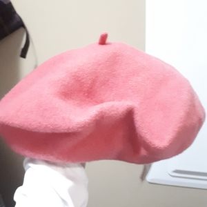 Pink Beret 100%wool BNWT
